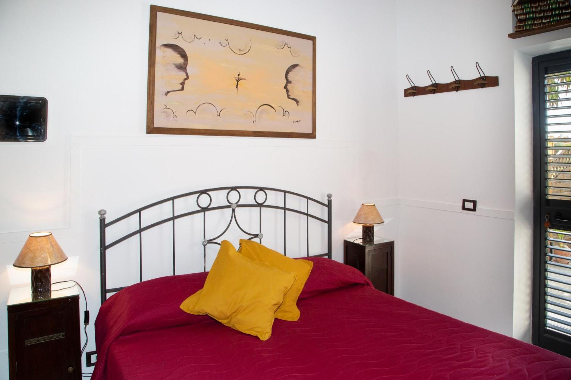 Beb Nonno Baffo Bed & Breakfast Avola Exterior photo